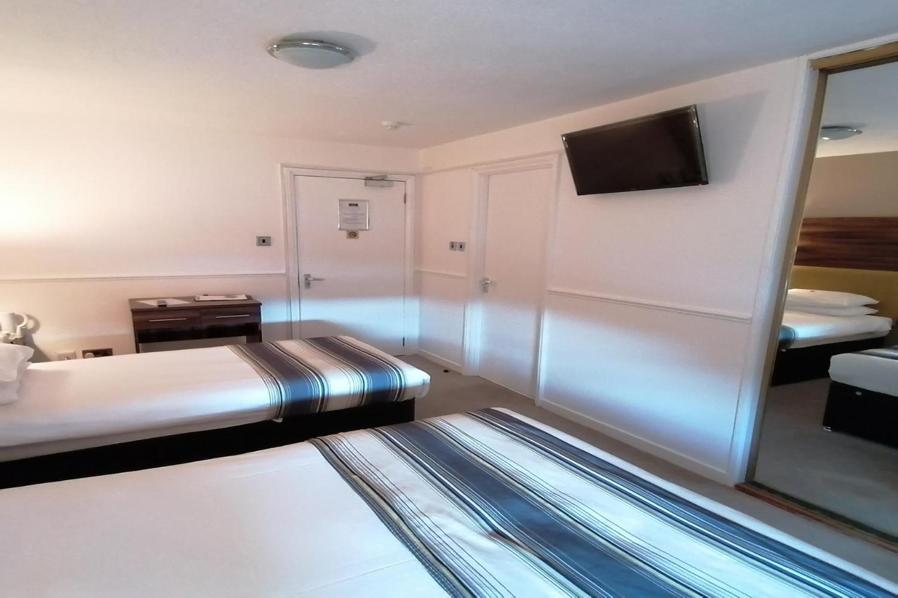 Livingston Lodge Hotel الغرفة الصورة